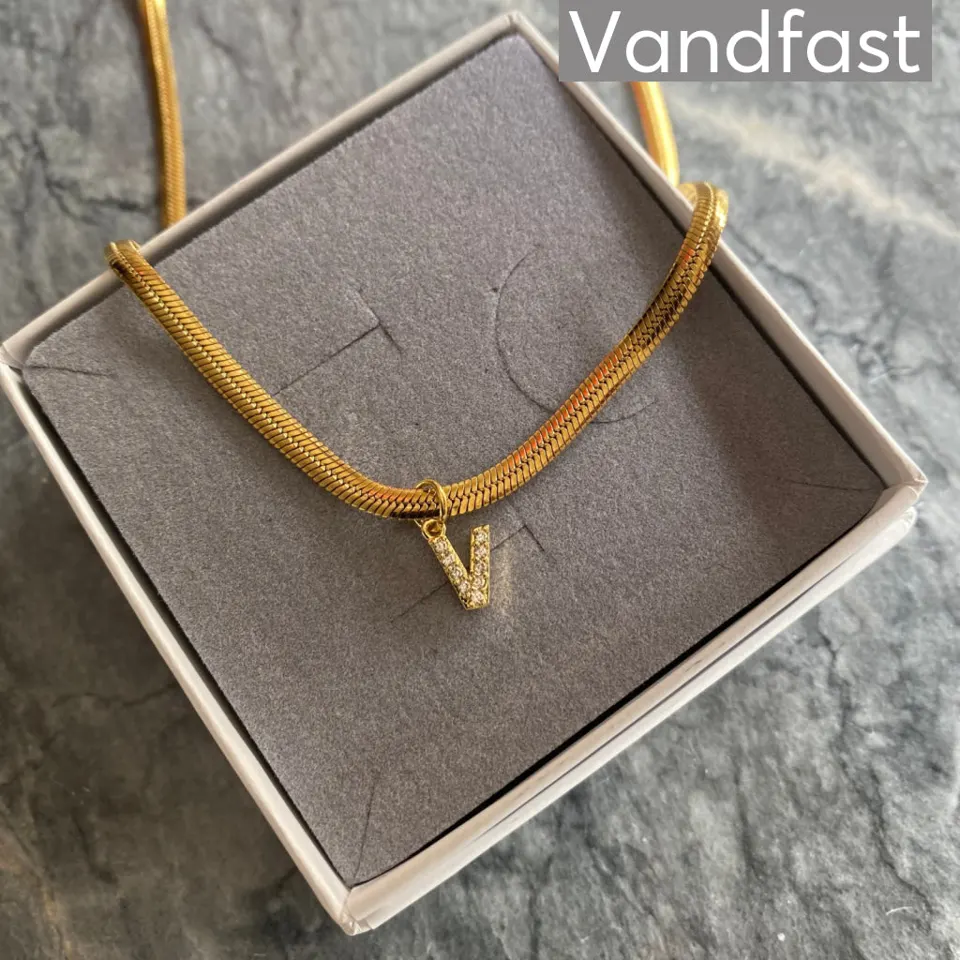 ANNEBRAUNER Snake Letter Halskæde 18K Guldbelagt - A — produktfoto