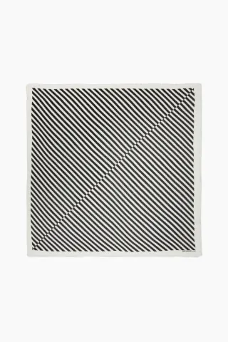 Soft Wool Self Scarf - Black Stripe - Mads Nørgaard — produktfoto