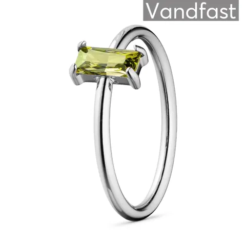 ANNEBRAUNER Deluxe Petite Peridot Ring — produktfoto