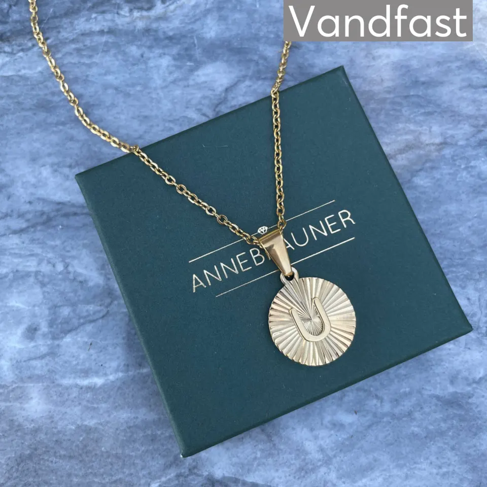 ANNEBRAUNER Sun Burst Letter Halskæde 18K Guldbelagt - A — produktfoto
