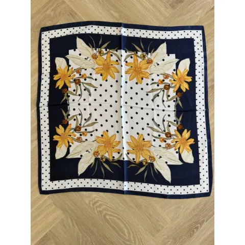 Marta du Chateau dame tørklæde MdcJuline FA-Scarf - Blue31322-4 — produktfoto