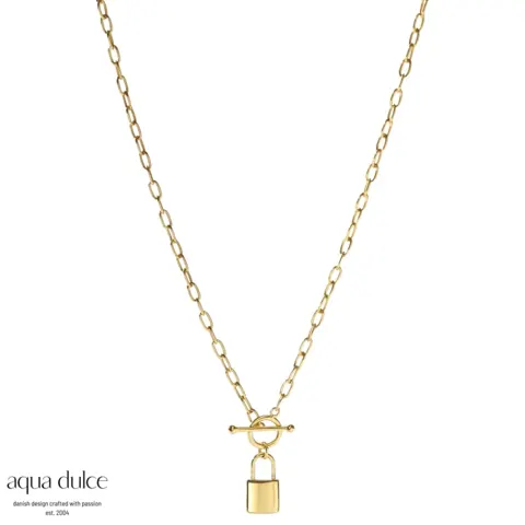 LOCK LOVE NECKLACE | GOLDEN — produktfoto