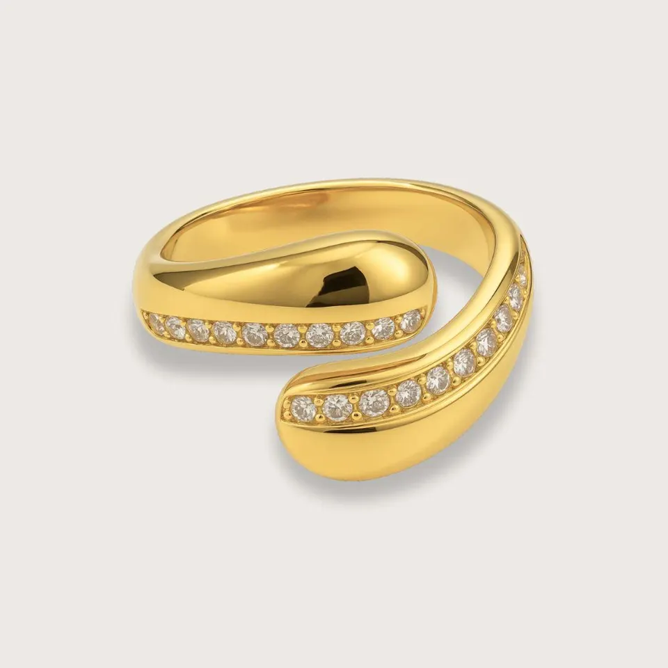 Claire forgyldt chunky ring med zirkoner - vandfast - Chant du Matin — produktfoto