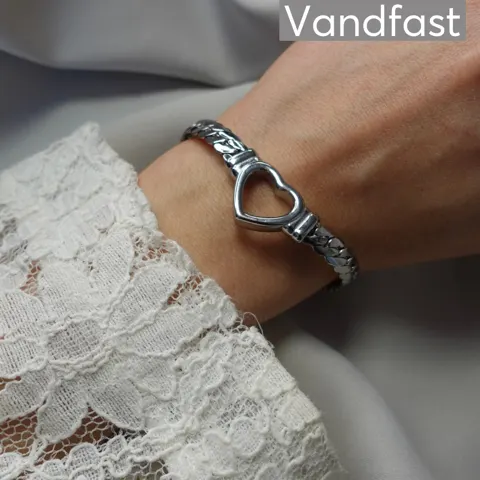 ANNEBRAUNER Armadillo Heart Armbånd — produktfoto