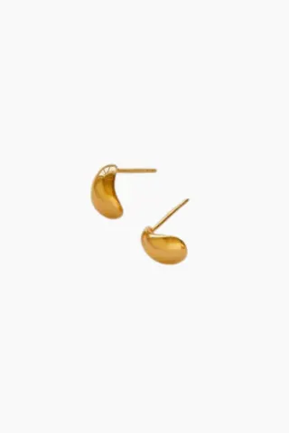 Oyster Earring Mini - Gold - Stine A — produktfoto