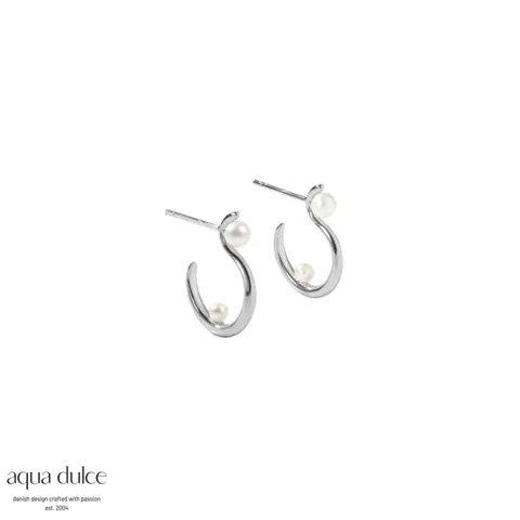 SWAN PEARL HOOP SMALL | SILVER — produktfoto