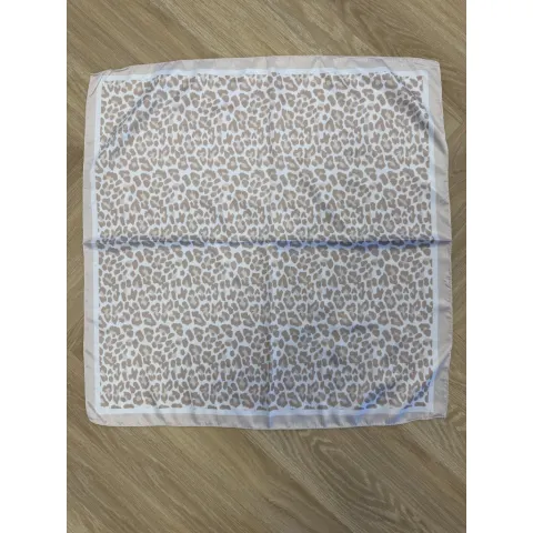 Marta du Chateau dame tørklæde MdcFinja BA-Scarf - Taupe4056 — produktfoto