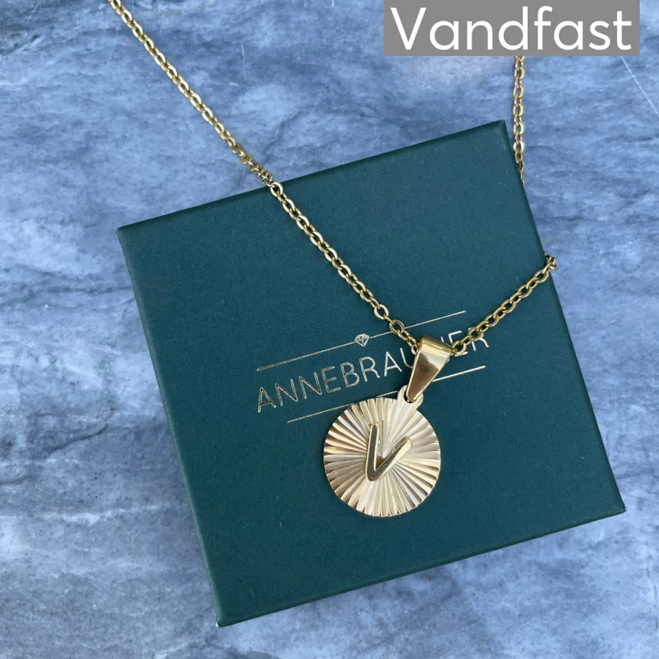 ANNEBRAUNER Sun Burst Letter Halskæde 18K Guldbelagt - A — produktfoto