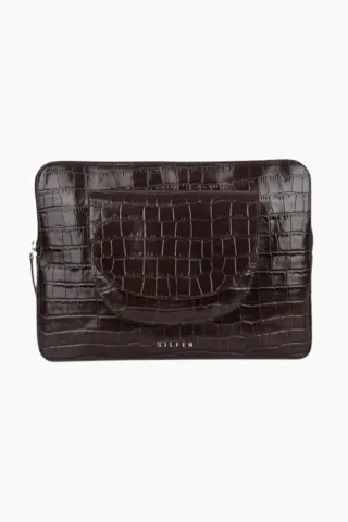 Selma Computer Sleeve - Brown Croco - Silfen Studio — produktfoto