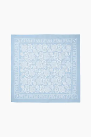 Soft Cotton Paisley Scarf Solid - Cashmere Blue - Mads Nørgaard — produktfoto