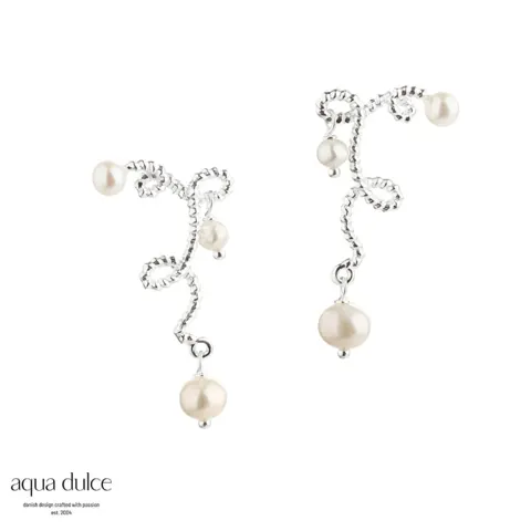 SWIRL LOVE STUD | SILVER — produktfoto