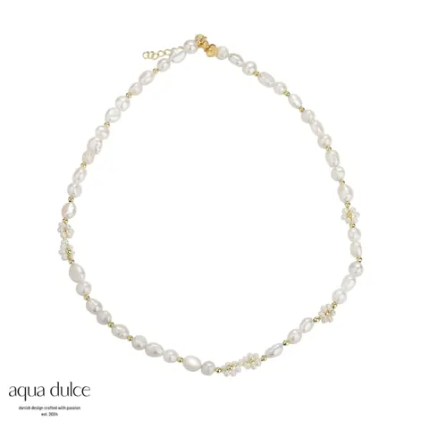 *WONDERFUL DAISY NECKLACE | GOLDEN — produktfoto