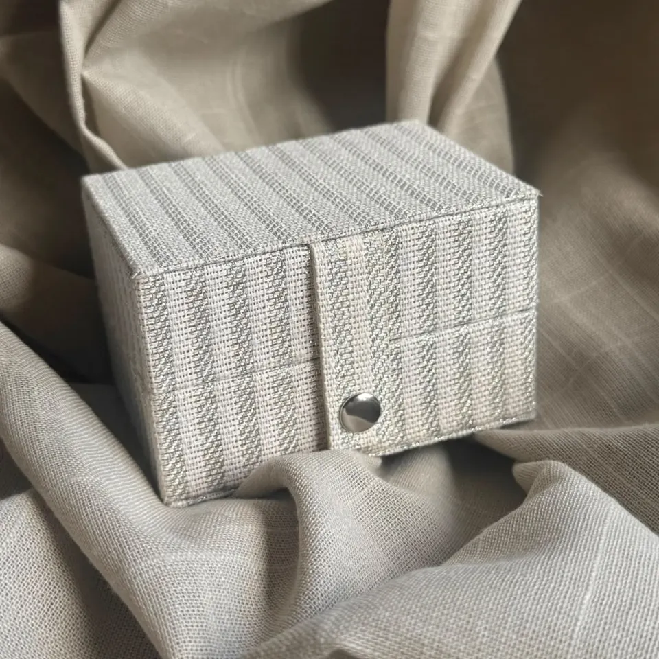 JEWELLERY BOX MINI | STRIPE - Tarif kode 4202 92 98 90 — produktfoto