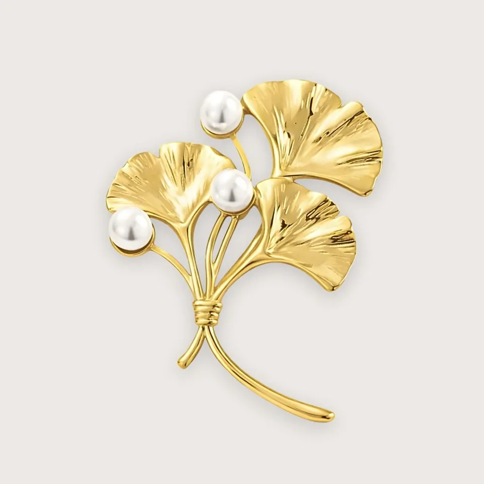 Gingko-broche i 18k forgyldt stål | Brocher og accessories 2026 — produktfoto